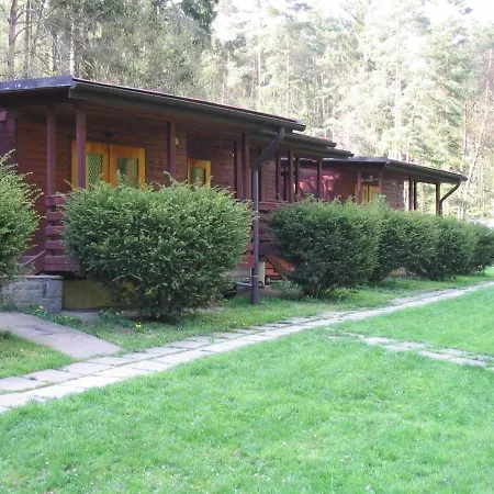 Camping Zatoka Zivohost - Chaticky A Apartmany Chotilsko
